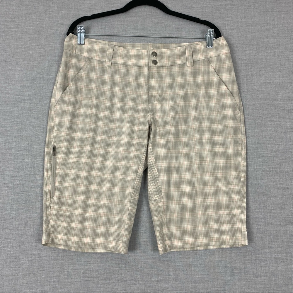 Columbia Omni-wick Flat Front Shorts Lightweight Walking Shorts Sz 10